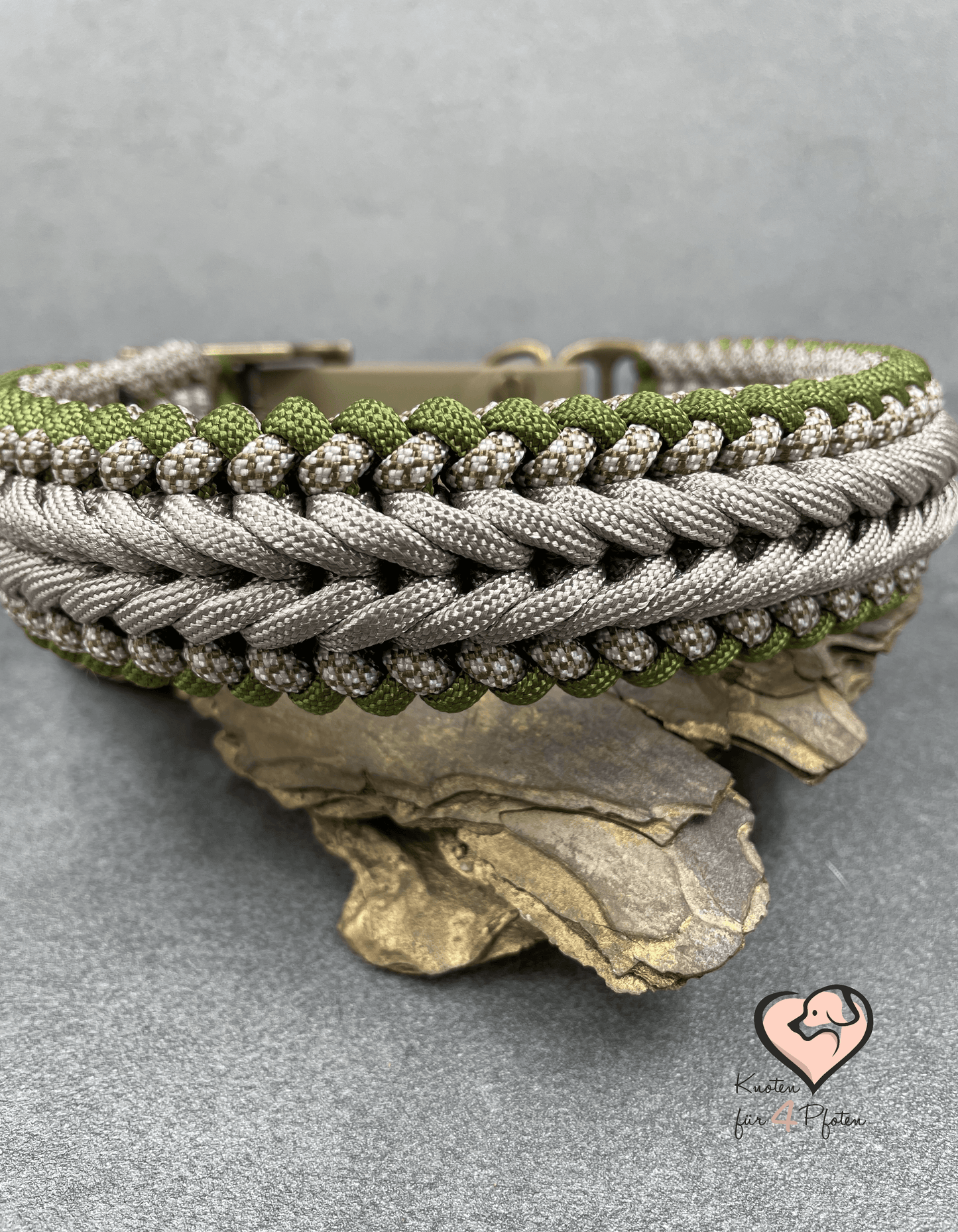 Paracord Halsband mit biothane Verschluss Hundehalsband