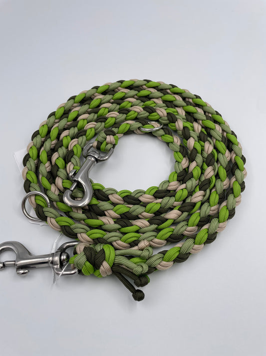 Paracord Hundeleine grün 2m Knoten für vier Pfoten