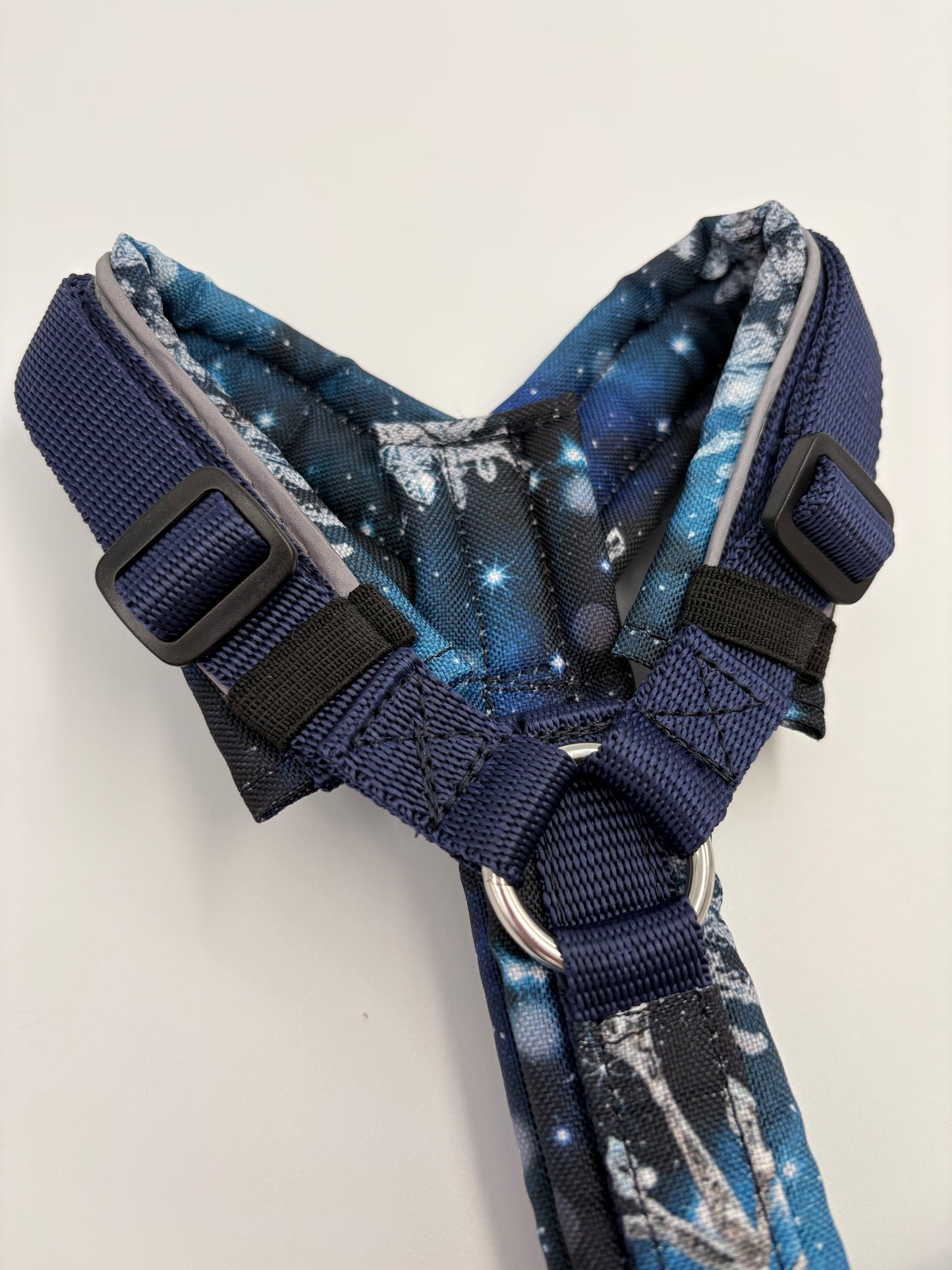 Brustgeschirr Modell “Eiskristalle“ reflektierend